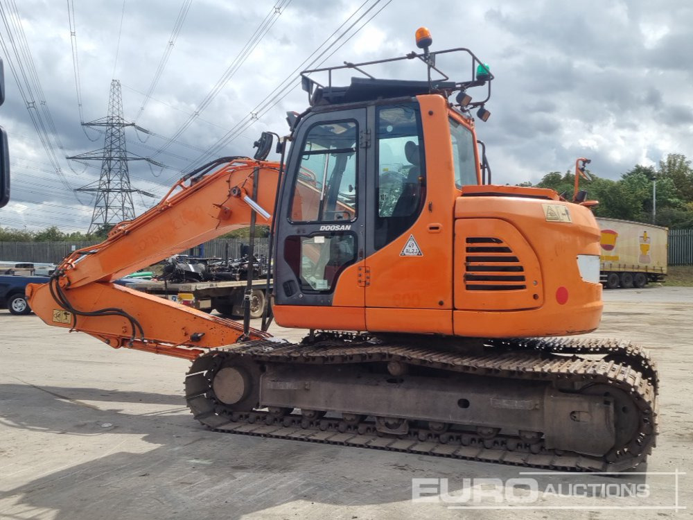 2015 Doosan DX140LCR-3 - Excavadora de cadenas: foto 2 2015 Doosan DX140LCR-3 - Excavadora de cadenas: foto 2