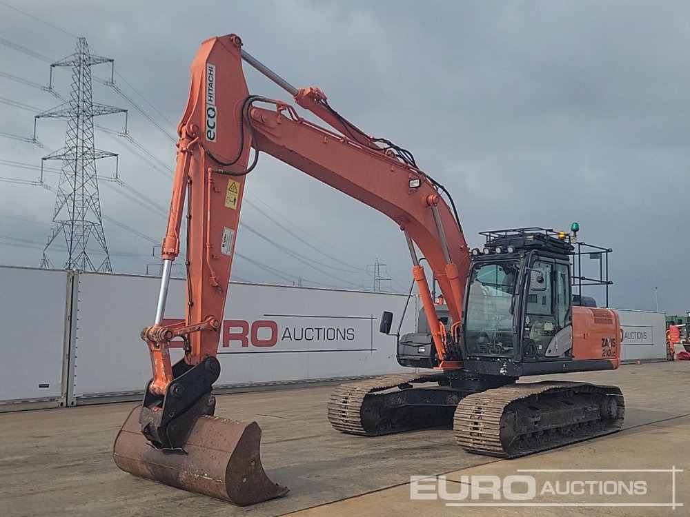 2015 Hitachi ZX210LC-5B - Excavadora de cadenas: foto 1 2015 Hitachi ZX210LC-5B - Excavadora de cadenas: foto 1
