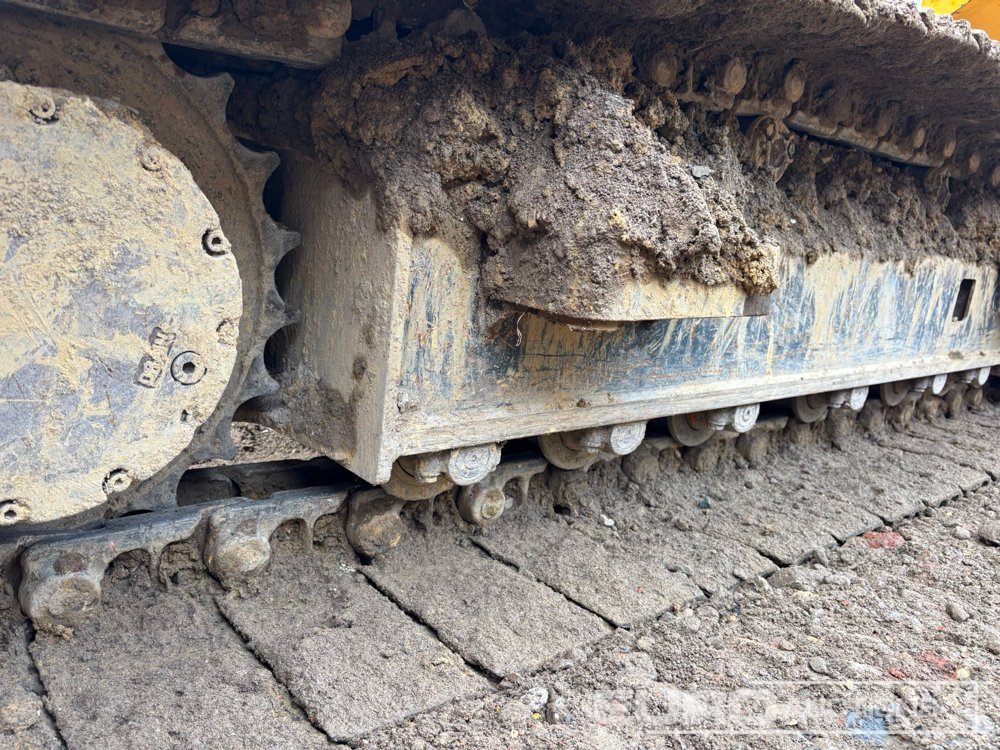 Excavadora de cadenas 2015 JCB JS130LC: foto 9 Excavadora de cadenas 2015 JCB JS130LC: foto 9