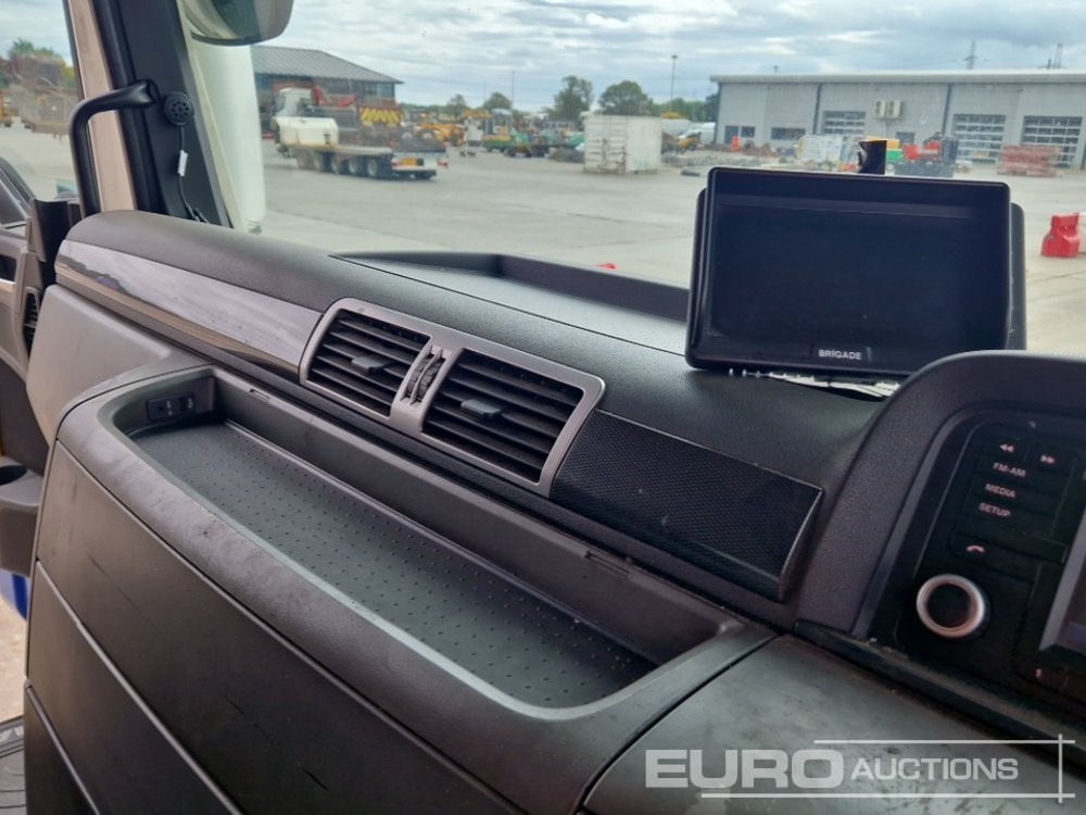 Camión chasis 2015 MAN TGX26.440: foto 43