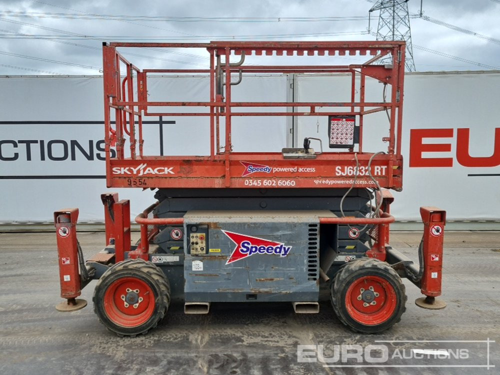 2015 SkyJack SJ6832RT - Plataforma elevadora: foto 2 2015 SkyJack SJ6832RT - Plataforma elevadora: foto 2