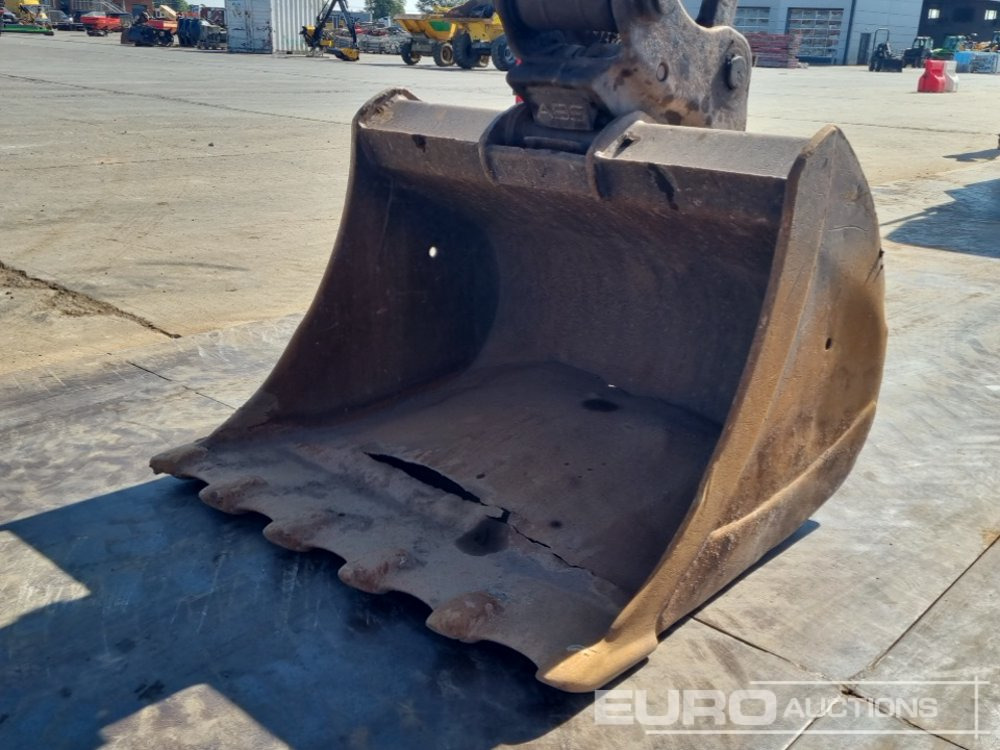 Excavadora de cadenas 2015 Volvo EC220EL: foto 35
