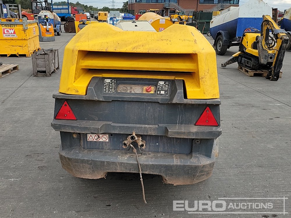 2016 Atlas Copco XAS68 - Compresor de aire: foto 4 2016 Atlas Copco XAS68 - Compresor de aire: foto 4