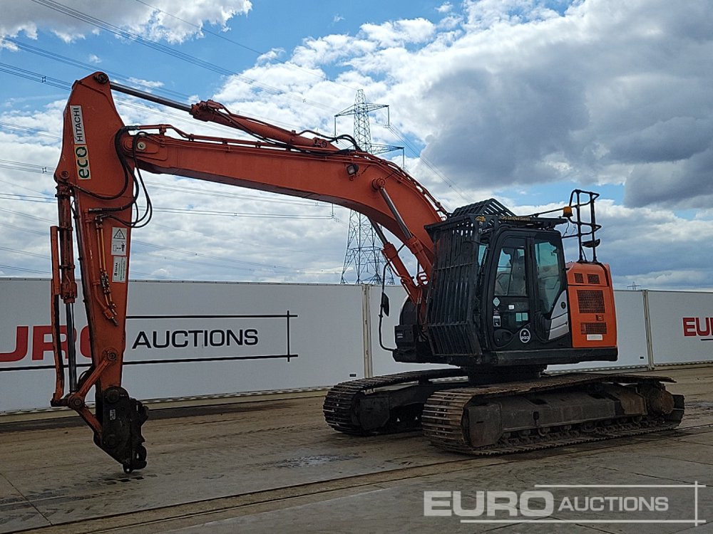 2016 Hitachi ZX225USLC-5B - Excavadora de cadenas: foto 1 2016 Hitachi ZX225USLC-5B - Excavadora de cadenas: foto 1