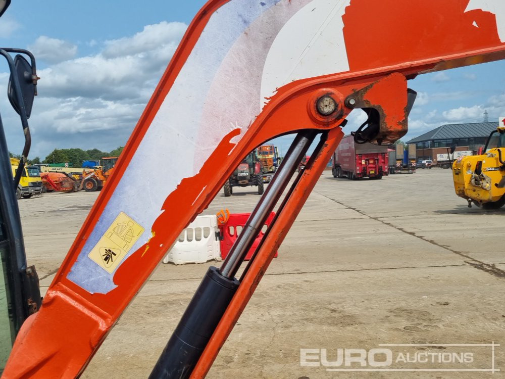 Miniexcavadora 2016 Kubota U27-4: foto 20