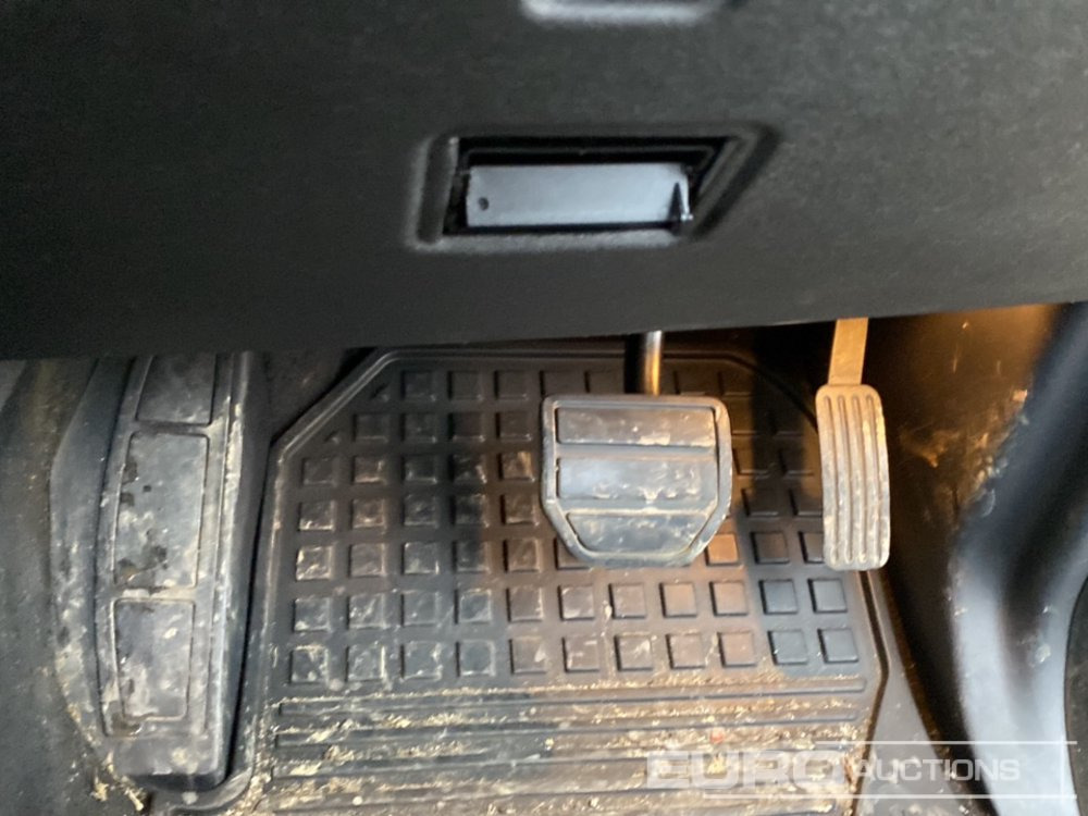 SUV/ Todoterreno 2016 Land Rover Discovery SE: foto 39 SUV/ Todoterreno 2016 Land Rover Discovery SE: foto 39