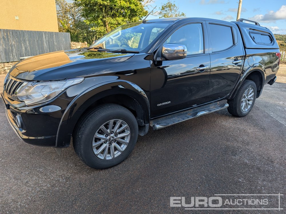 2016 Mitsubishi L200 Warrior - Pick-up: foto 1 2016 Mitsubishi L200 Warrior - Pick-up: foto 1