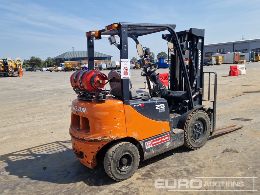 2017 Doosan G25E-5 - Carretilla elevadora: foto 5 2017 Doosan G25E-5 - Carretilla elevadora: foto 5