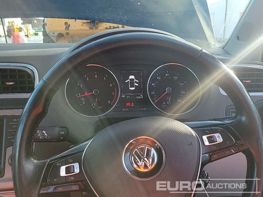 Coche 2017 Volkswagen Polo: foto 29