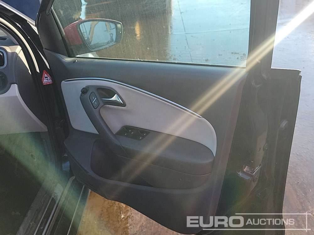 Coche 2017 Volkswagen Polo: foto 27