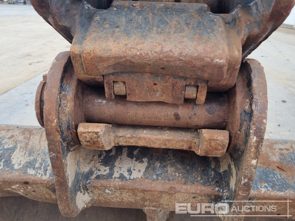 Excavadora de cadenas 2018 Hyundai HX235LCR: foto 46