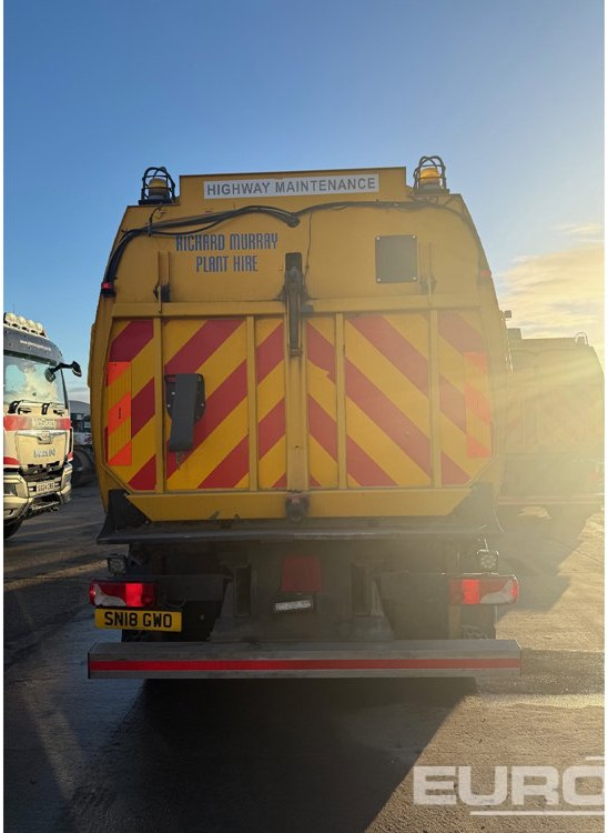 2018 Scania P250 - Barredora vial: foto 4 2018 Scania P250 - Barredora vial: foto 4