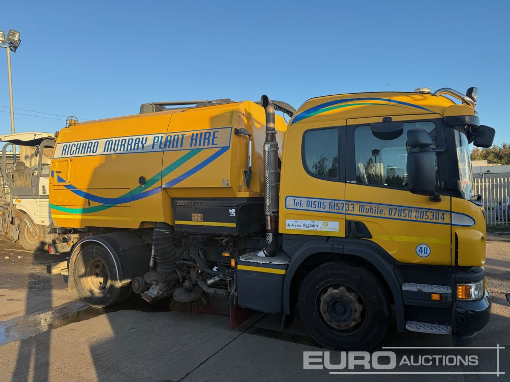 2018 Scania P250 - Barredora vial: foto 1 2018 Scania P250 - Barredora vial: foto 1