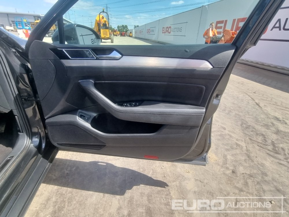 Coche 2018 Volkswagen Passat: foto 21