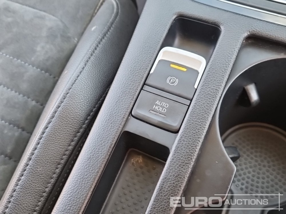 Coche 2018 Volkswagen Passat: foto 29