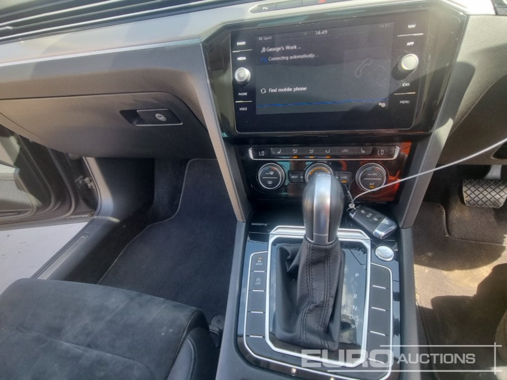 Coche 2018 Volkswagen Passat: foto 25