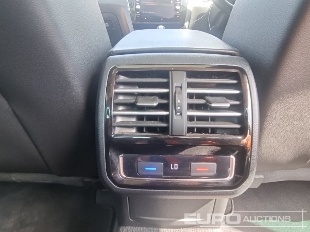 Coche 2018 Volkswagen Passat: foto 20