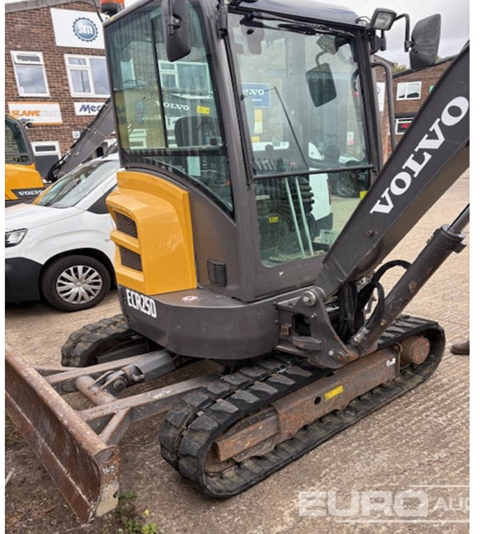 2018 Volvo ECR25D - Miniexcavadora: foto 2 2018 Volvo ECR25D - Miniexcavadora: foto 2
