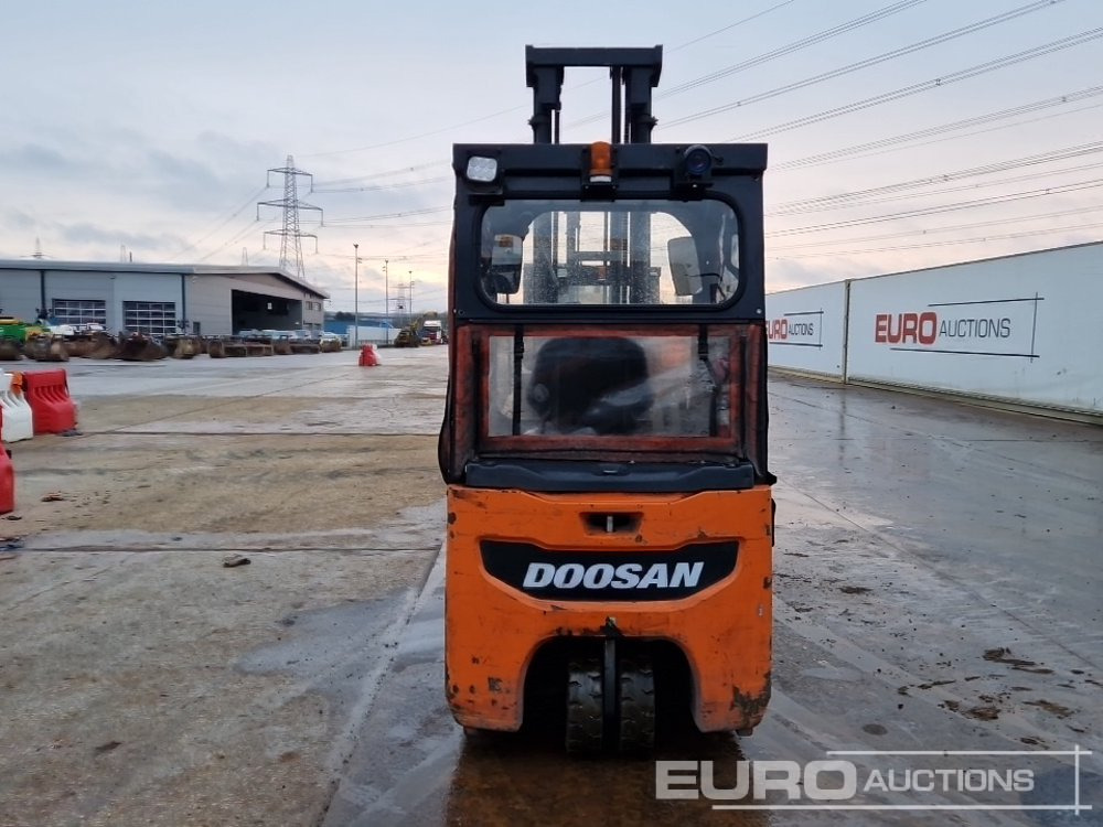 2019 Doosan B15T-7 - Carretilla elevadora: foto 4 2019 Doosan B15T-7 - Carretilla elevadora: foto 4