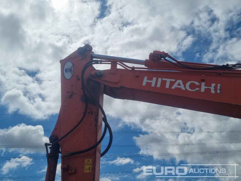 Excavadora de cadenas 2019 Hitachi ZX135US-6: foto 18