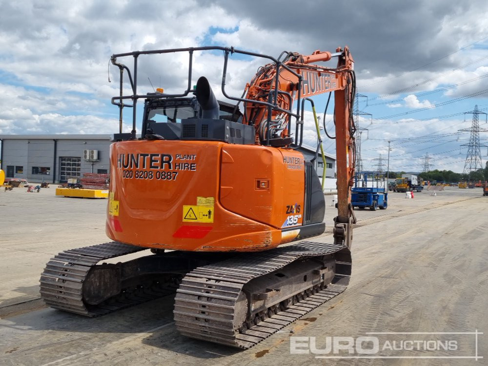 2019 Hitachi ZX135US-6 - Excavadora de cadenas: foto 5 2019 Hitachi ZX135US-6 - Excavadora de cadenas: foto 5