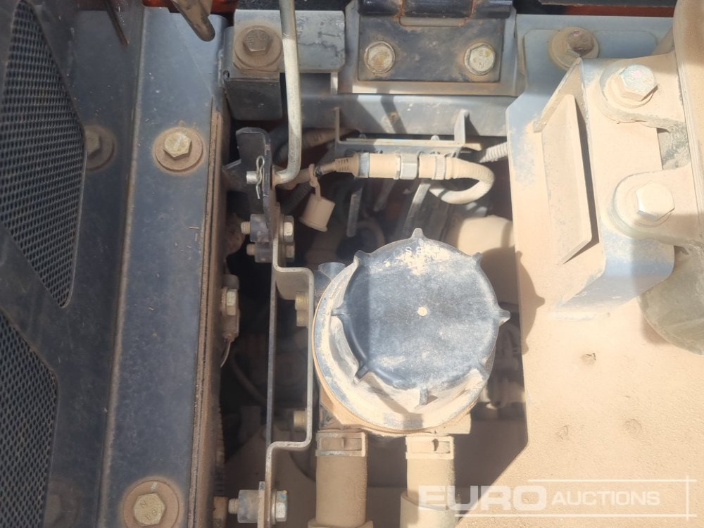 Excavadora de cadenas 2019 Hitachi ZX135US-6: foto 31