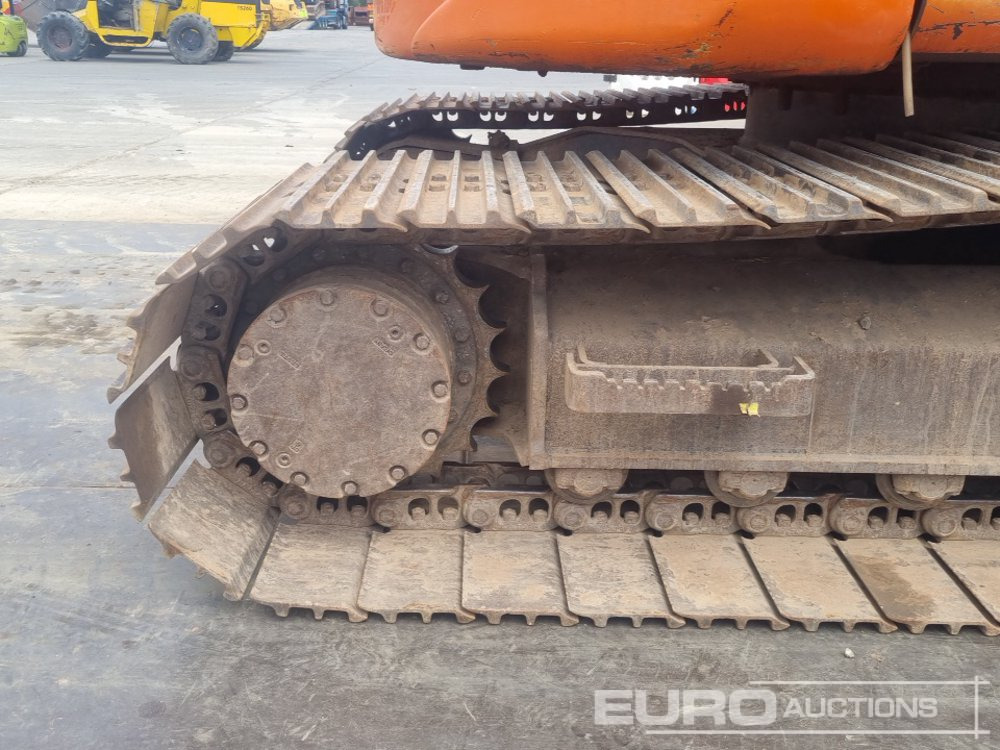 Excavadora de cadenas 2019 Hitachi ZX135US-6: foto 13
