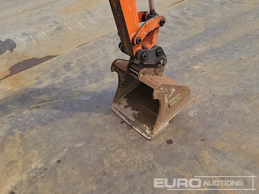 Miniexcavadora 2019 Hitachi ZX19U-5A YR: foto 22
