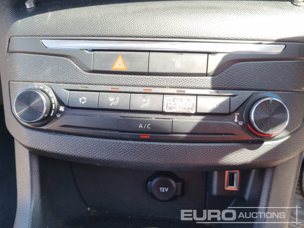 Coche 2019 Peugeot 308SW: foto 27