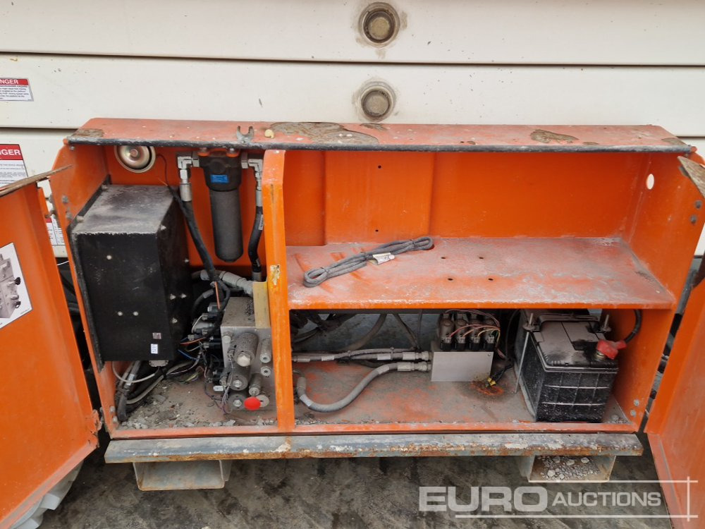 Plataforma elevadora 2019 Snorkel S2755RT: foto 18