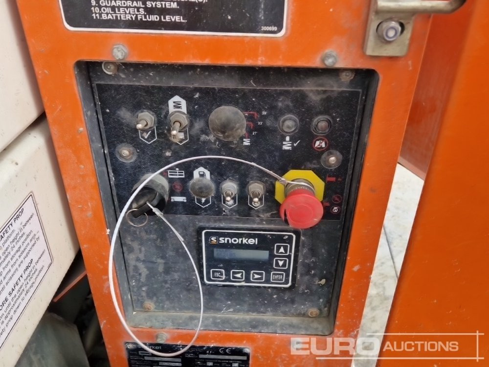 Plataforma elevadora 2019 Snorkel S2755RT: foto 25