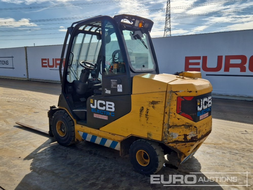 2020 JCB 30-19E - Manipulador telescópico: foto 3 2020 JCB 30-19E - Manipulador telescópico: foto 3