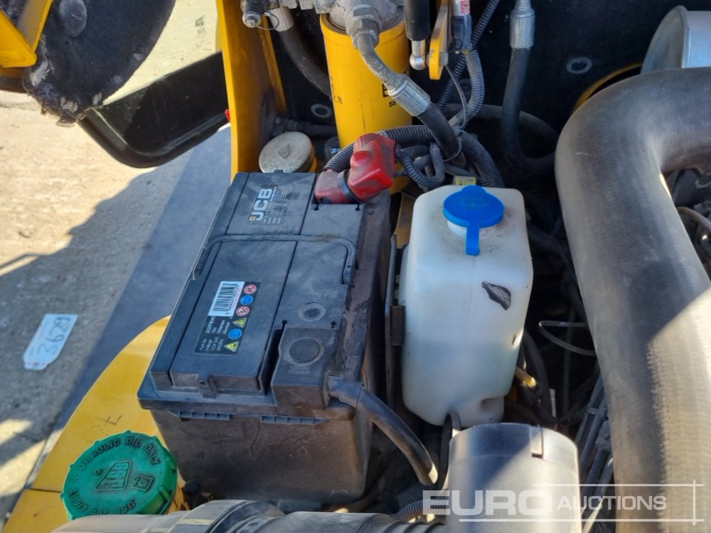 Manipulador telescópico 2020 JCB 520-40: foto 23