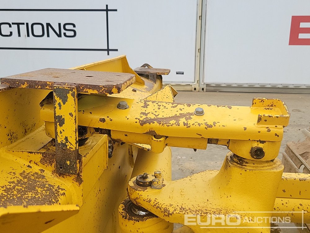 Bulldozer 2020 Komatsu D61PX-24: foto 29