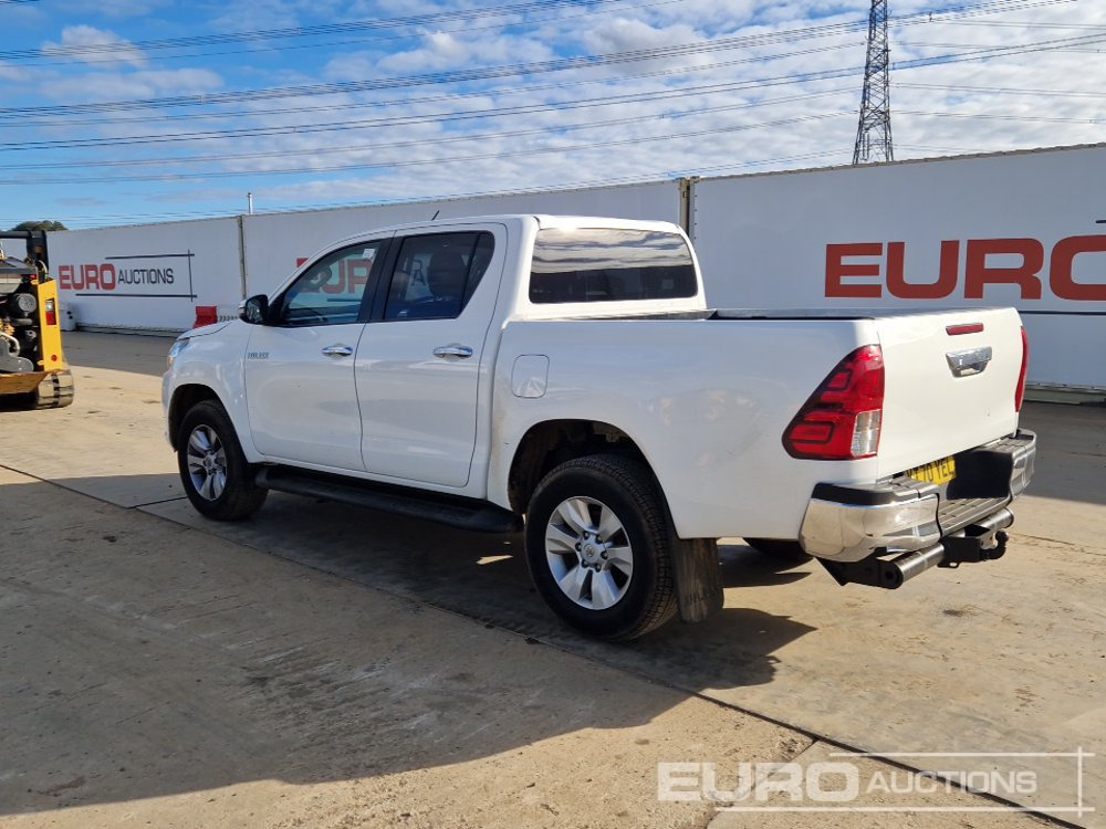 2020 Toyota Hilux Icon - Pick-up: foto 3 2020 Toyota Hilux Icon - Pick-up: foto 3