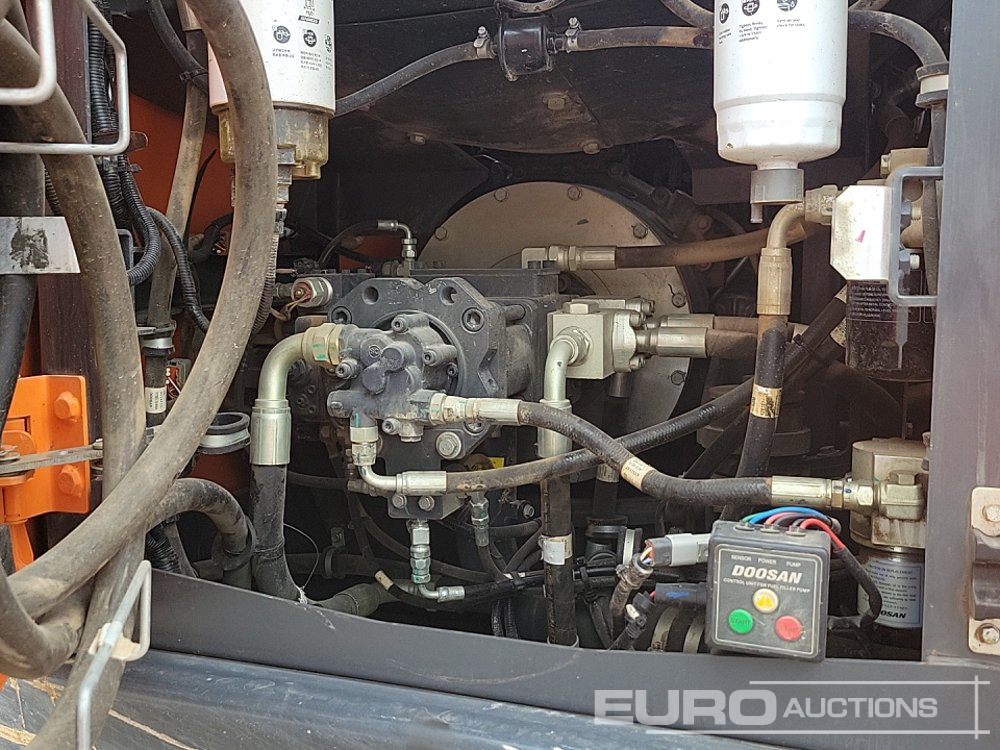 Excavadora de cadenas 2021 Doosan DX140LC-7: foto 39