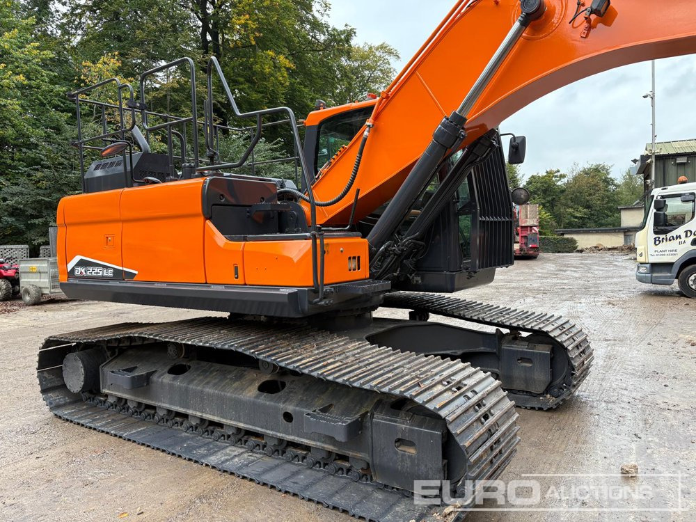 2021 Doosan DX225LC-5 - Excavadora de cadenas: foto 4 2021 Doosan DX225LC-5 - Excavadora de cadenas: foto 4