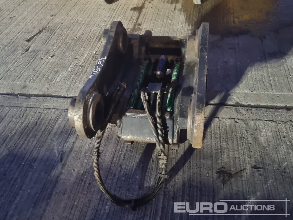 2021 Geith Hydraulic Double Lock QH 80mm Pin to suit 20 Ton Excavator - Acoplamiento rápido: foto 4 2021 Geith Hydraulic Double Lock QH 80mm Pin to suit 20 Ton Excavator - Acoplamiento rápido: foto 4
