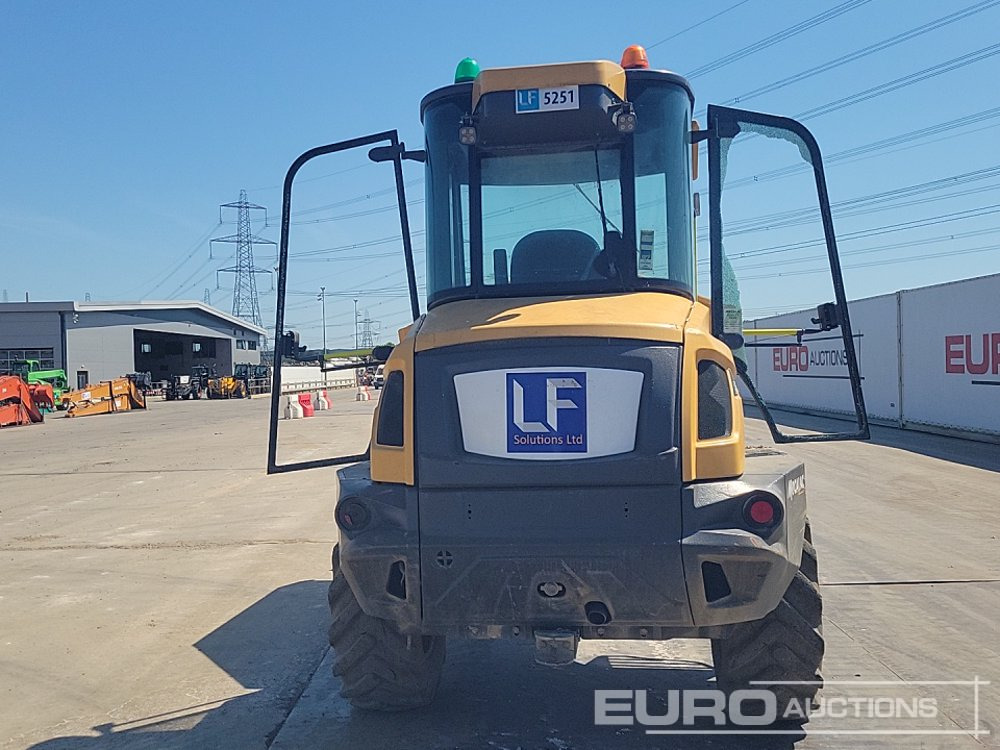 2021 Mecalac 6SMDX - Minidumper: foto 4 2021 Mecalac 6SMDX - Minidumper: foto 4