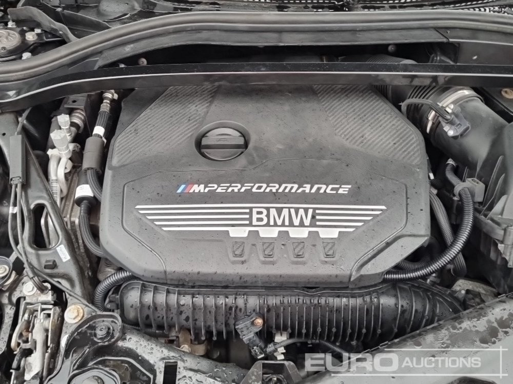 Coche 2022 BMW M135I: foto 16