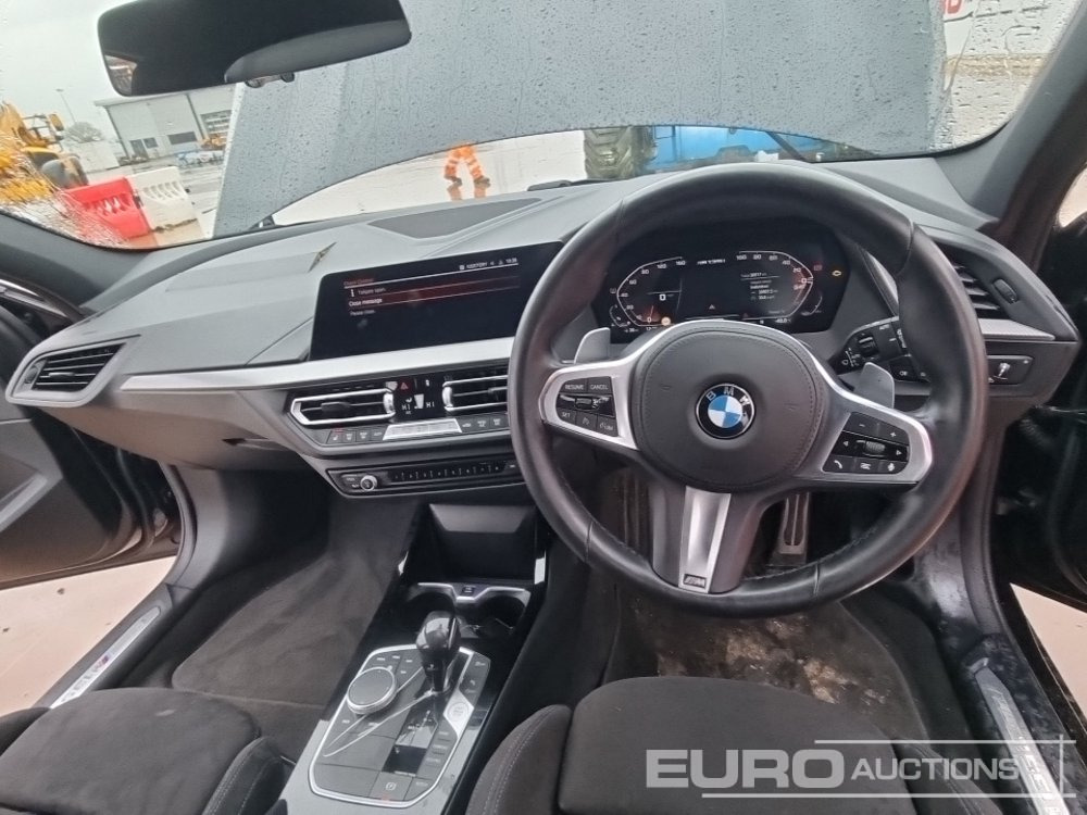 Coche 2022 BMW M135I: foto 31