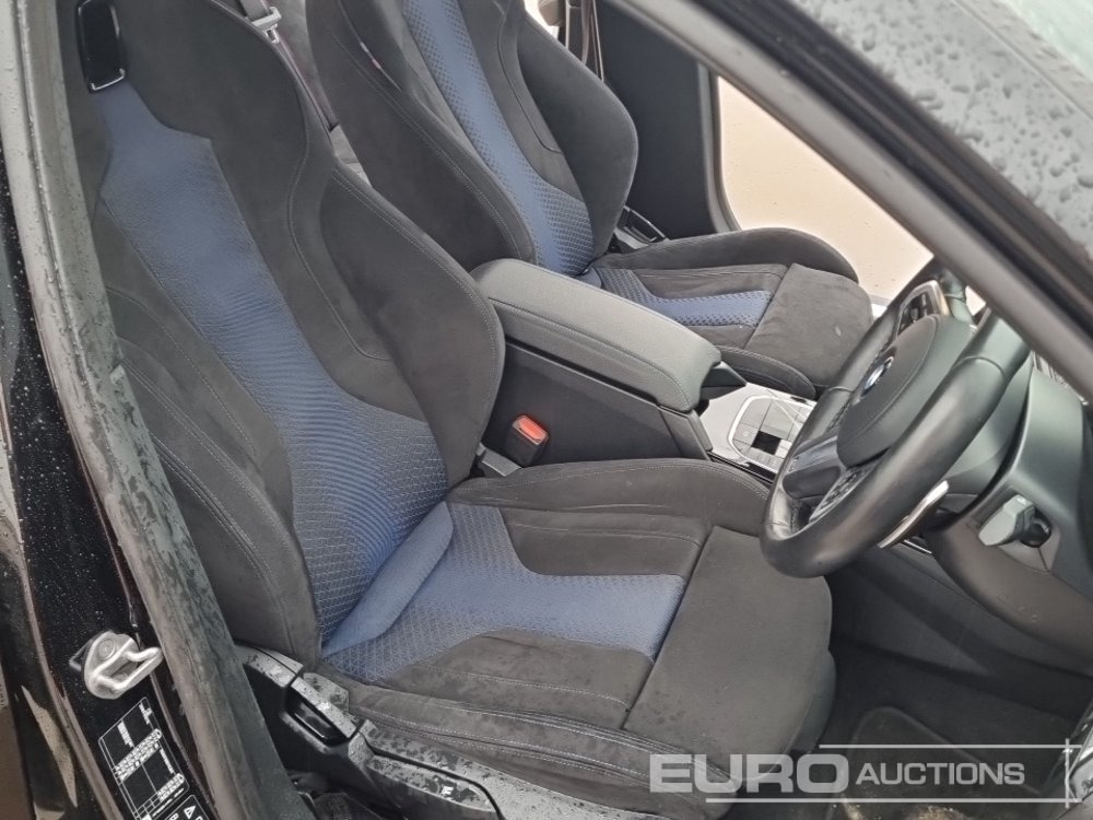 Coche 2022 BMW M135I: foto 29