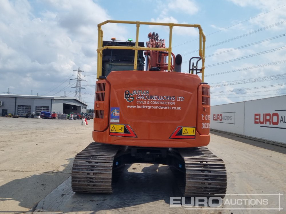 2022 Hitachi ZX135USBL-7 - Excavadora de cadenas: foto 4 2022 Hitachi ZX135USBL-7 - Excavadora de cadenas: foto 4