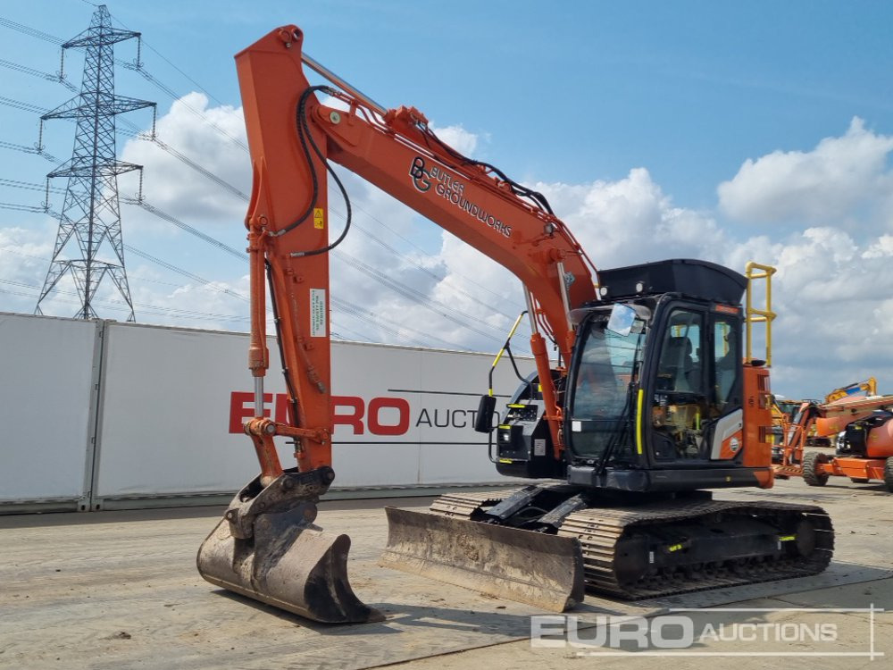 2022 Hitachi ZX135USBL-7 - Excavadora de cadenas: foto 1 2022 Hitachi ZX135USBL-7 - Excavadora de cadenas: foto 1