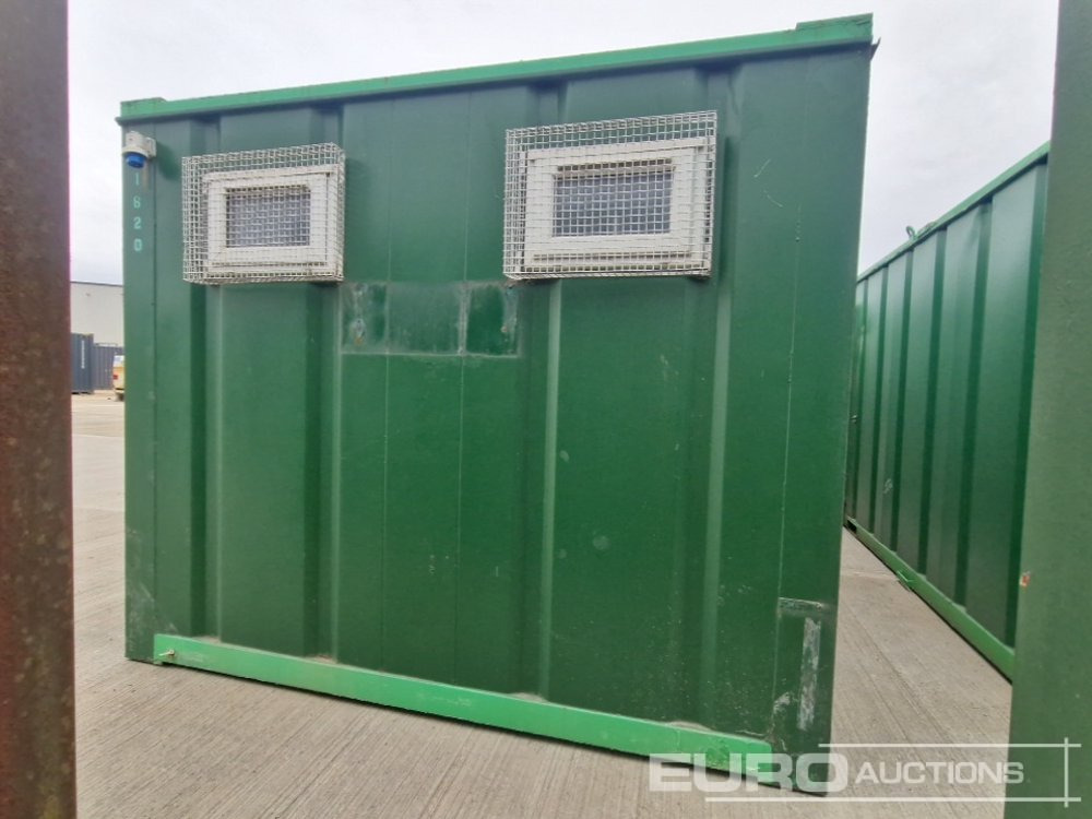 32' x 10' Drying Room (Cannot Be Reconsigned) - Contenedor marítimo: foto 4 32' x 10' Drying Room (Cannot Be Reconsigned) - Contenedor marítimo: foto 4