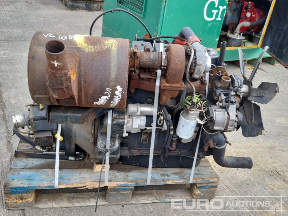 4 Cylinder Engine, Pump - Motor: foto 2 4 Cylinder Engine, Pump - Motor: foto 2