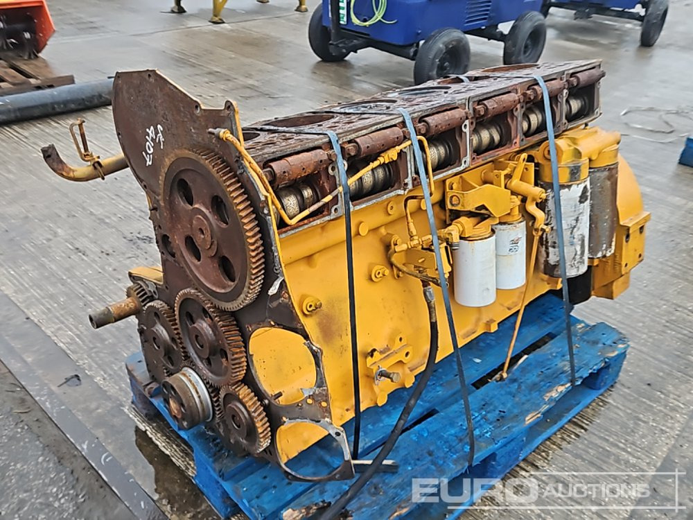 CAT 6 Cylinder Engine (Parts Missing) - Motor: foto 3 CAT 6 Cylinder Engine (Parts Missing) - Motor: foto 3