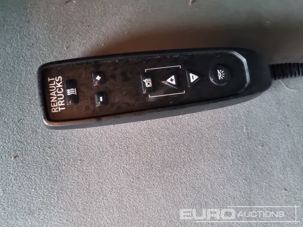 Cabeza tractora 2016 Renault T460: foto 33