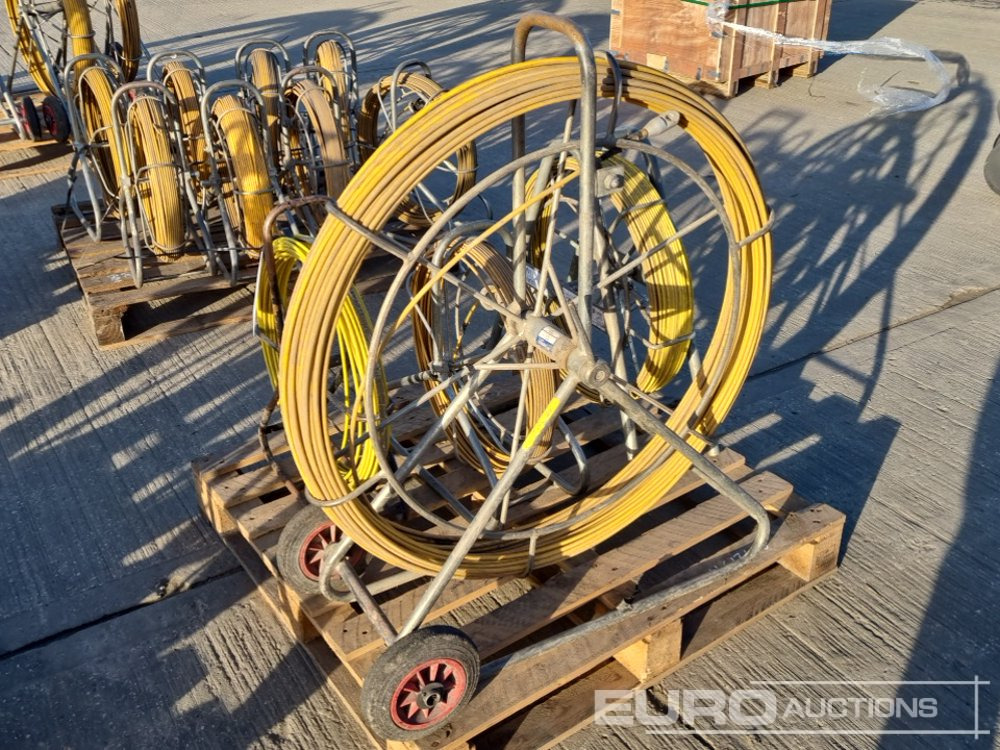 Cobra Reel (4 of) - Equipo de construcción: foto 3 Cobra Reel (4 of) - Equipo de construcción: foto 3