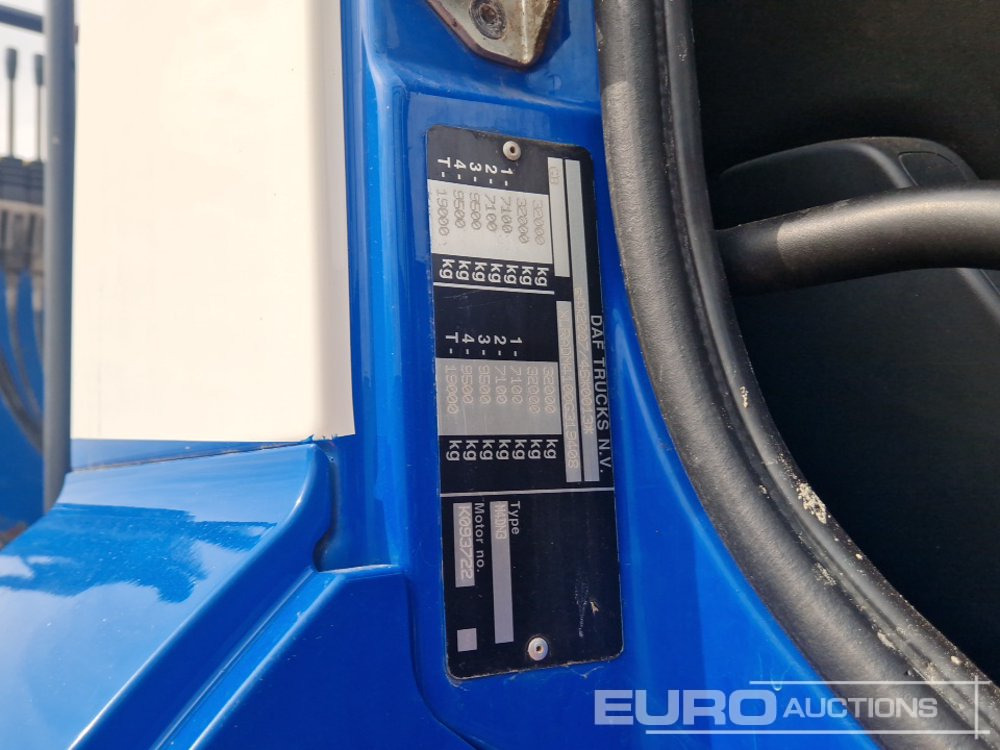 Camión volquete DAF CF450: foto 49